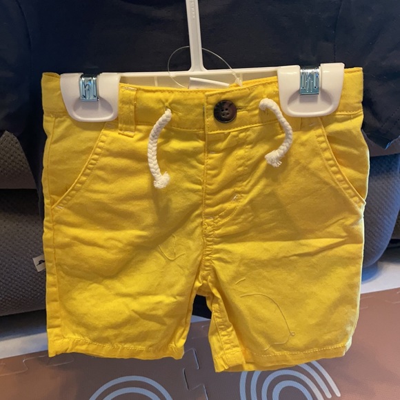 Tommy bahama baby boys two piece set - Picture 3 of 5